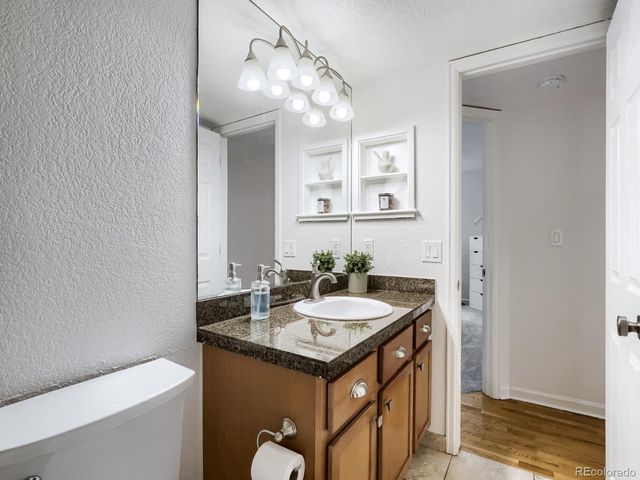 2199 S Scranton Way 201, Aurora, CO 80014