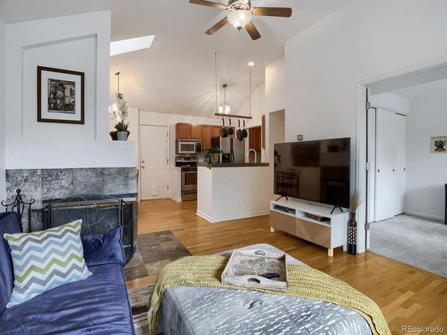 2199 S Scranton Way 201, Aurora, CO 80014