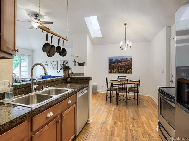 2199 S Scranton Way 201, Aurora, CO 80014