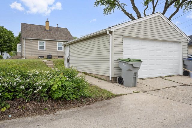 3946 N 63rd STREET, Milwaukee, WI 53216