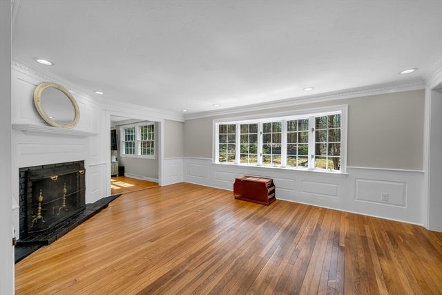 76 Mill Rd, Boxford, MA 01921