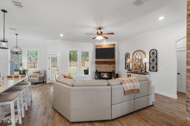 568 Newburyport Street, Blanchard, LA 71107