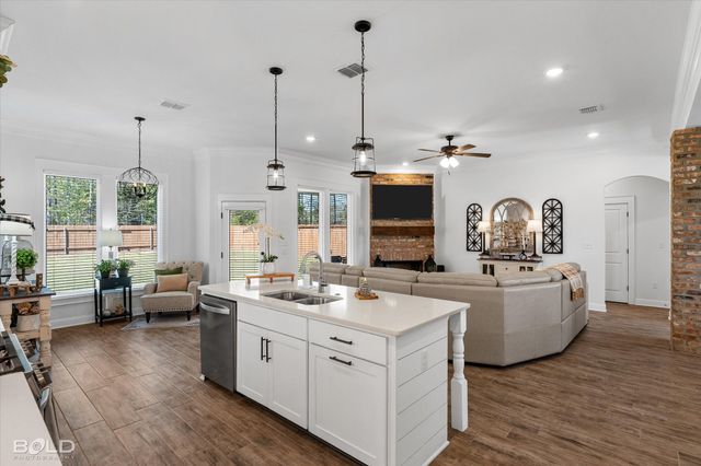 568 Newburyport Street, Blanchard, LA 71107