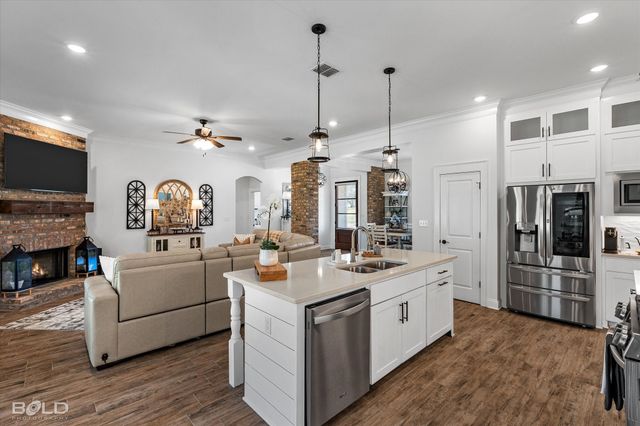 568 Newburyport Street, Blanchard, LA 71107