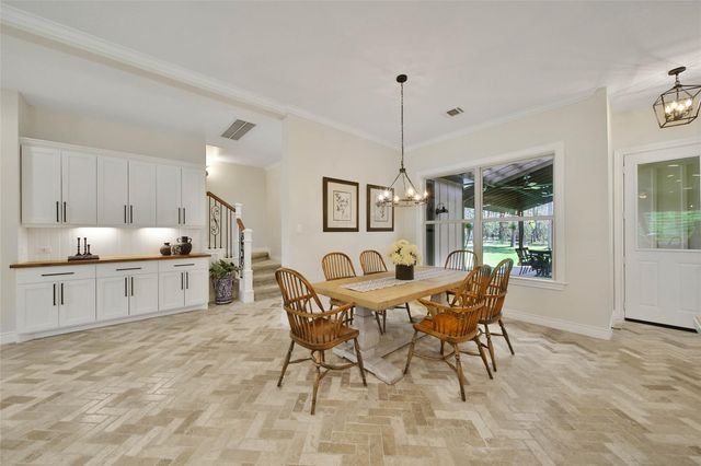 304 Ridgelake Scenic Drive, Montgomery, TX 77316