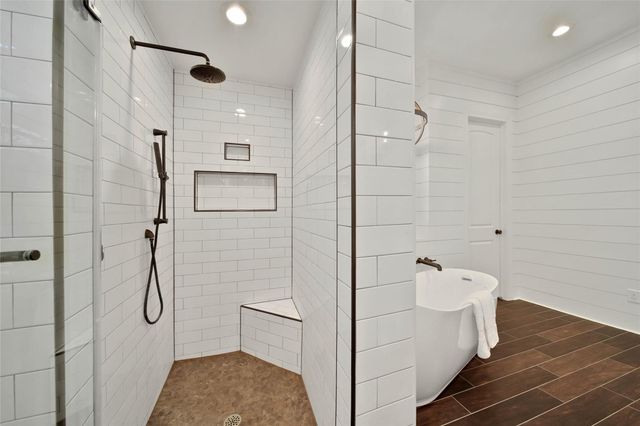 304 Ridgelake Scenic Drive, Montgomery, TX 77316