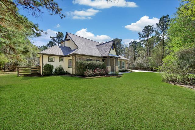 304 Ridgelake Scenic Drive, Montgomery, TX 77316