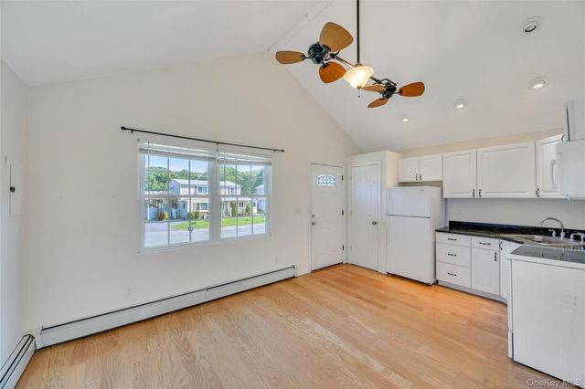 22 Maplewood Avenue, Selden, NY 11784