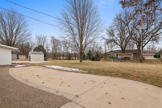 722 LEE AVENUE, Brillion, WI 54110