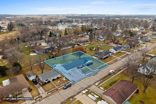 722 LEE AVENUE, Brillion, WI 54110