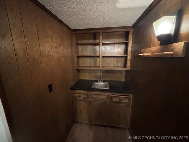 6140 E 164th Street, Bixby, OK 74008