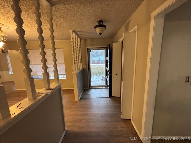 6140 E 164th Street, Bixby, OK 74008