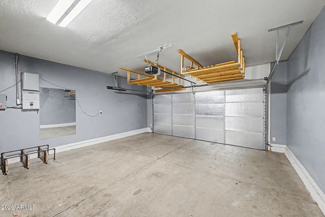 17611 W CROCUS Drive, Surprise, AZ 85388
