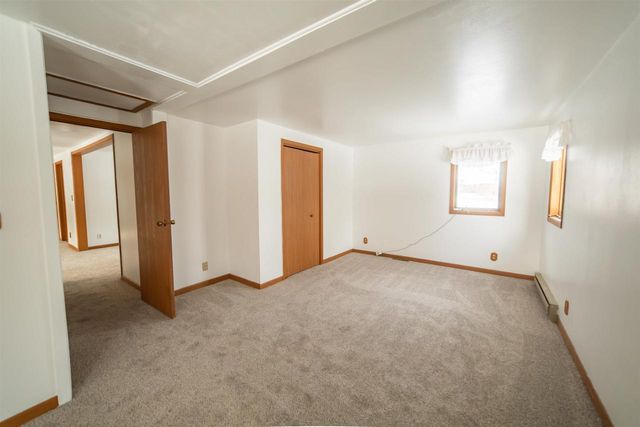 2763 2nd Avenue, Oxford, WI 53952