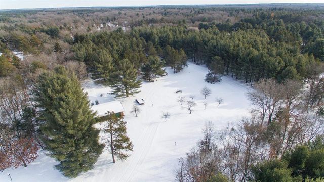 2763 2nd Avenue, Oxford, WI 53952