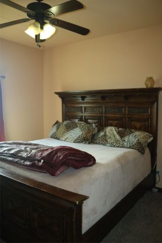 1055 Chartres, Oak Ridge, TX 75142
