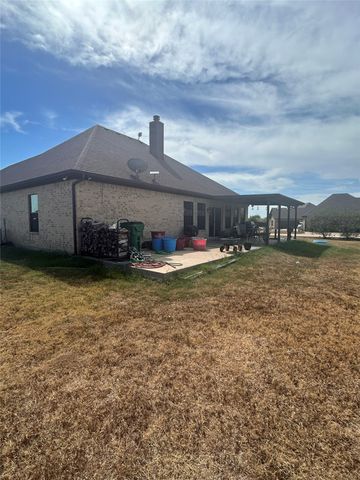 1055 Chartres, Oak Ridge, TX 75142