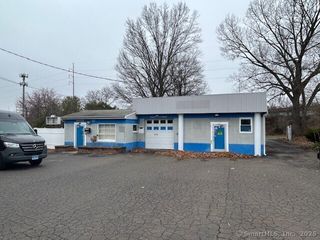 157 Washington Avenue, North Haven, CT 06473