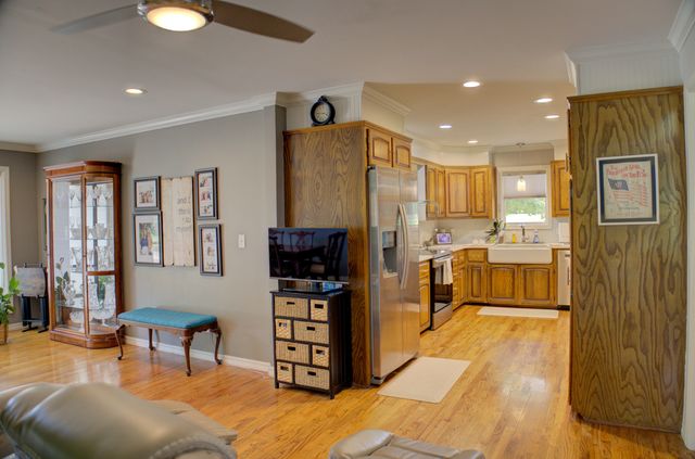 33322 S Coves Drive, Afton, OK 74331