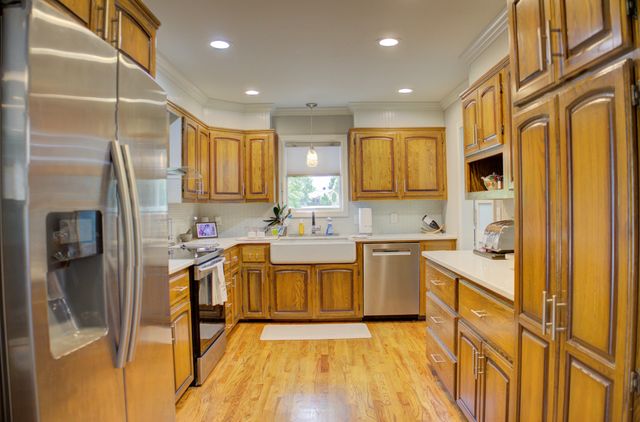 33322 S Coves Drive, Afton, OK 74331