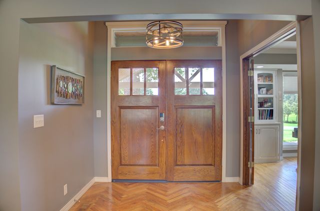 33322 S Coves Drive, Afton, OK 74331