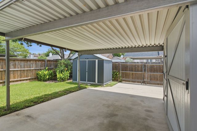 2702 Ansley Court, Euless, TX 76039