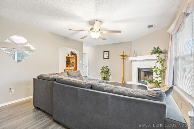 4122 E 101st Street N, Sperry, OK 74073
