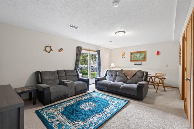 1128 Fox Run Road, Waconia, MN 55387
