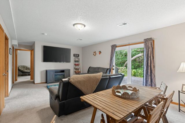 1128 Fox Run Road, Waconia, MN 55387