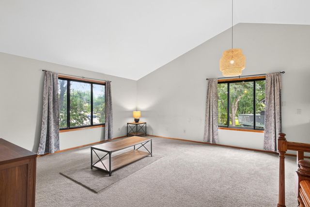 1128 Fox Run Road, Waconia, MN 55387