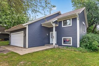 1128 Fox Run Road, Waconia, MN 55387