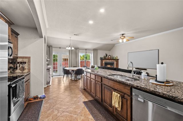 2900 SW Oakleigh Road, Bentonville, AR 72713