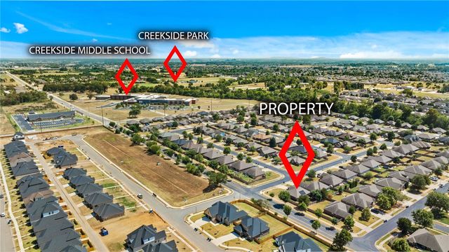 2900 SW Oakleigh Road, Bentonville, AR 72713