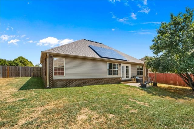 2900 SW Oakleigh Road, Bentonville, AR 72713
