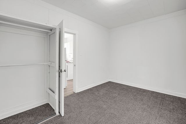 120 E Kensington Avenue 1-F, Chicago, IL 60628