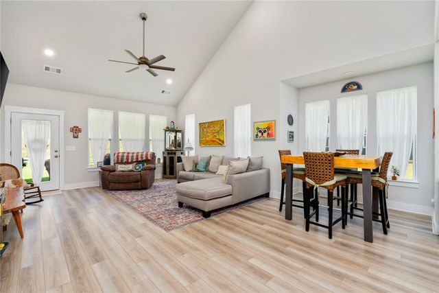 218 Grange Valley Lane, Central, SC 29630
