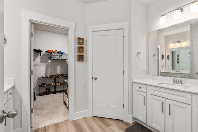 218 Grange Valley Lane, Central, SC 29630