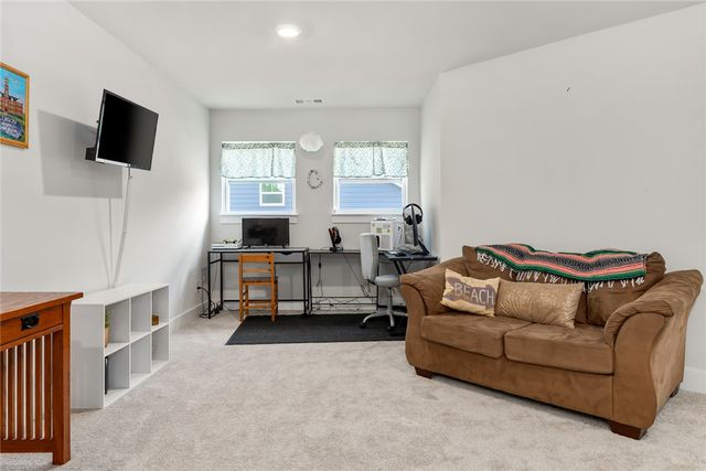 218 Grange Valley Lane, Central, SC 29630