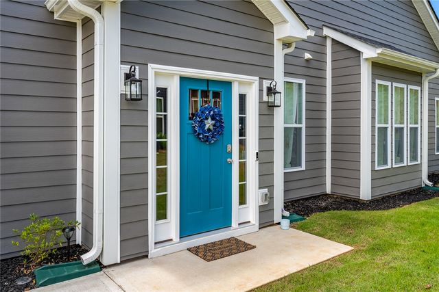 218 Grange Valley Lane, Central, SC 29630
