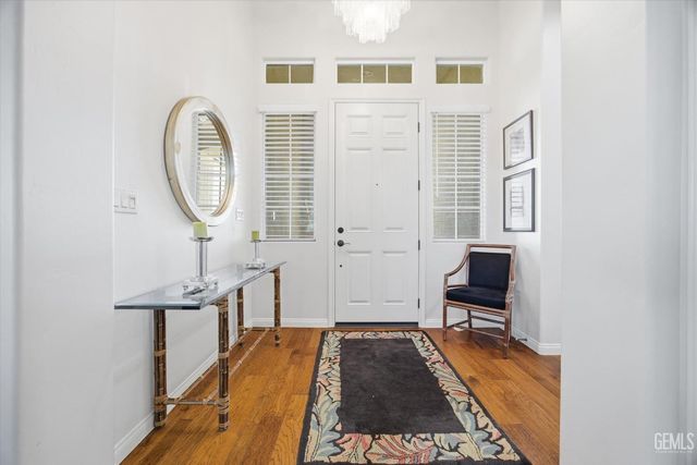 12302 Abercromby Drive, Bakersfield, CA 93312