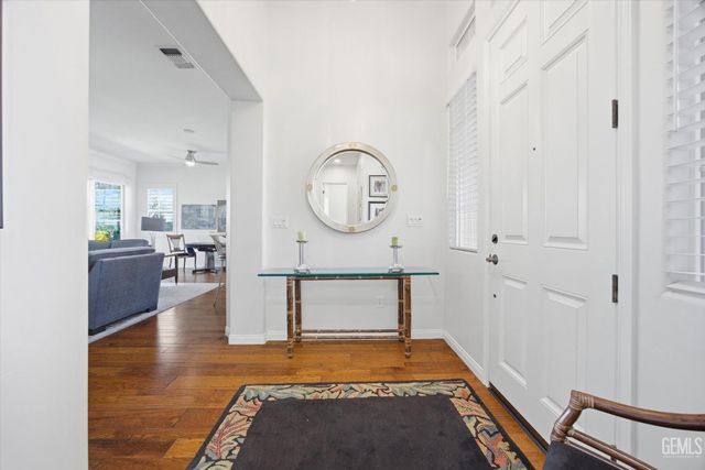 12302 Abercromby Drive, Bakersfield, CA 93312