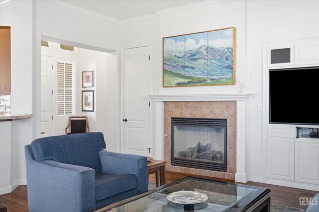 12302 Abercromby Drive, Bakersfield, CA 93312