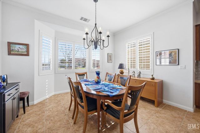 12302 Abercromby Drive, Bakersfield, CA 93312