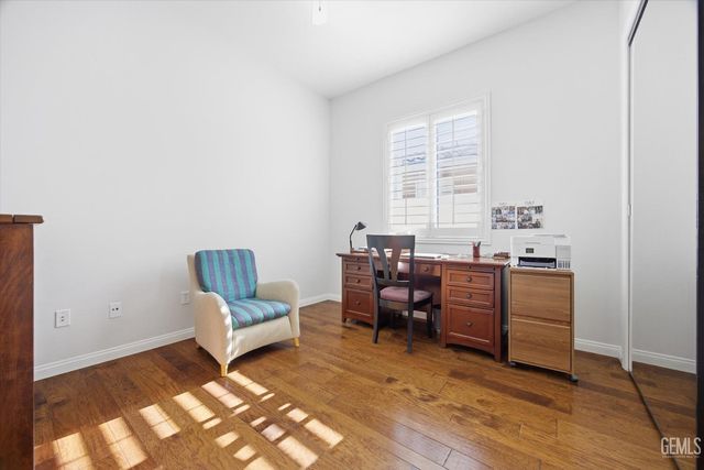 12302 Abercromby Drive, Bakersfield, CA 93312