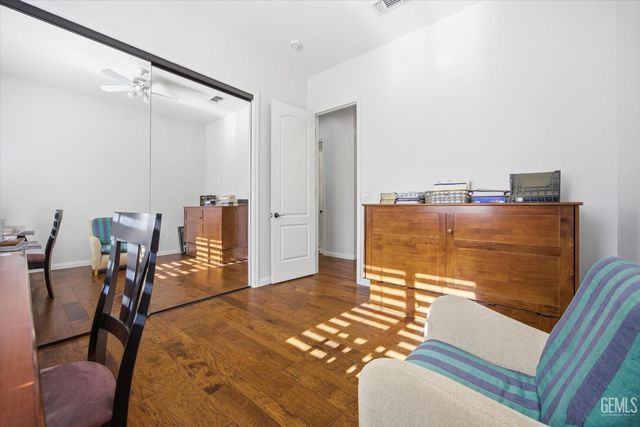 12302 Abercromby Drive, Bakersfield, CA 93312