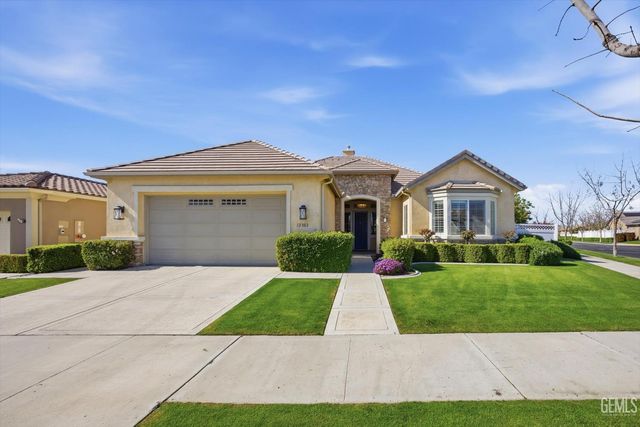 12302 Abercromby Drive, Bakersfield, CA 93312