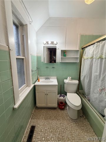 78 Winslow Avenue, Buffalo, NY 14208