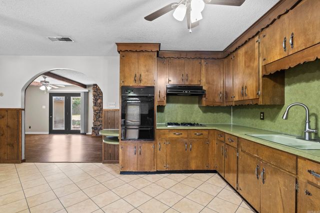 5605 N Walnut Road, North Little Rock, AR 72118