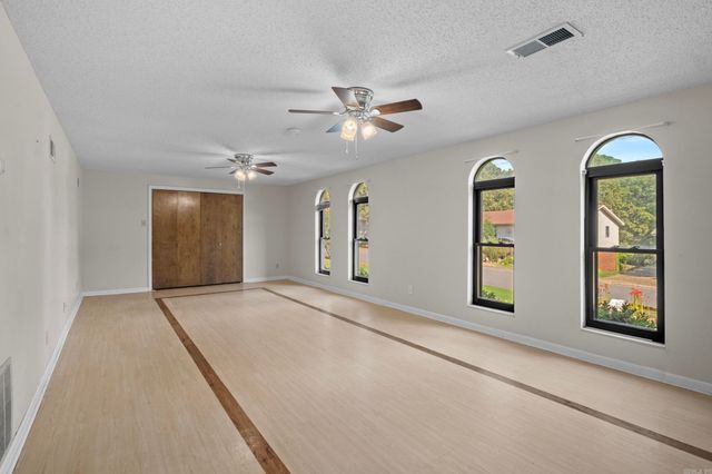 5605 N Walnut Road, North Little Rock, AR 72118