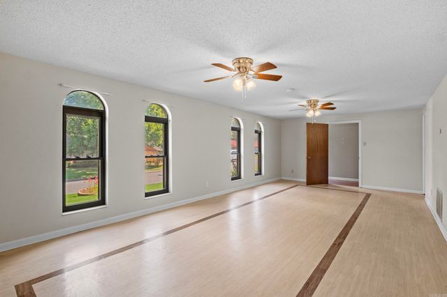 5605 N Walnut Road, North Little Rock, AR 72118